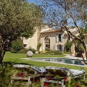 Mas Millesime - Double - Petit Dejeuner - Piscine - Mas Du Xviiieme Siecle Proche Saint-remy-de-provence Gasthof
